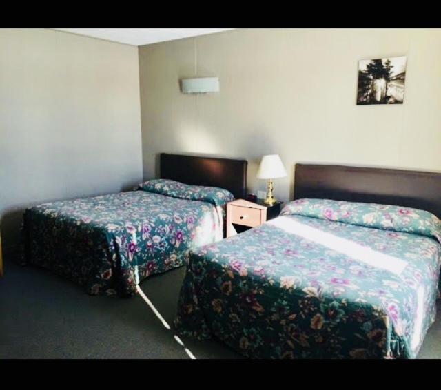 Moose Motel Smooth Rock Falls Luaran gambar